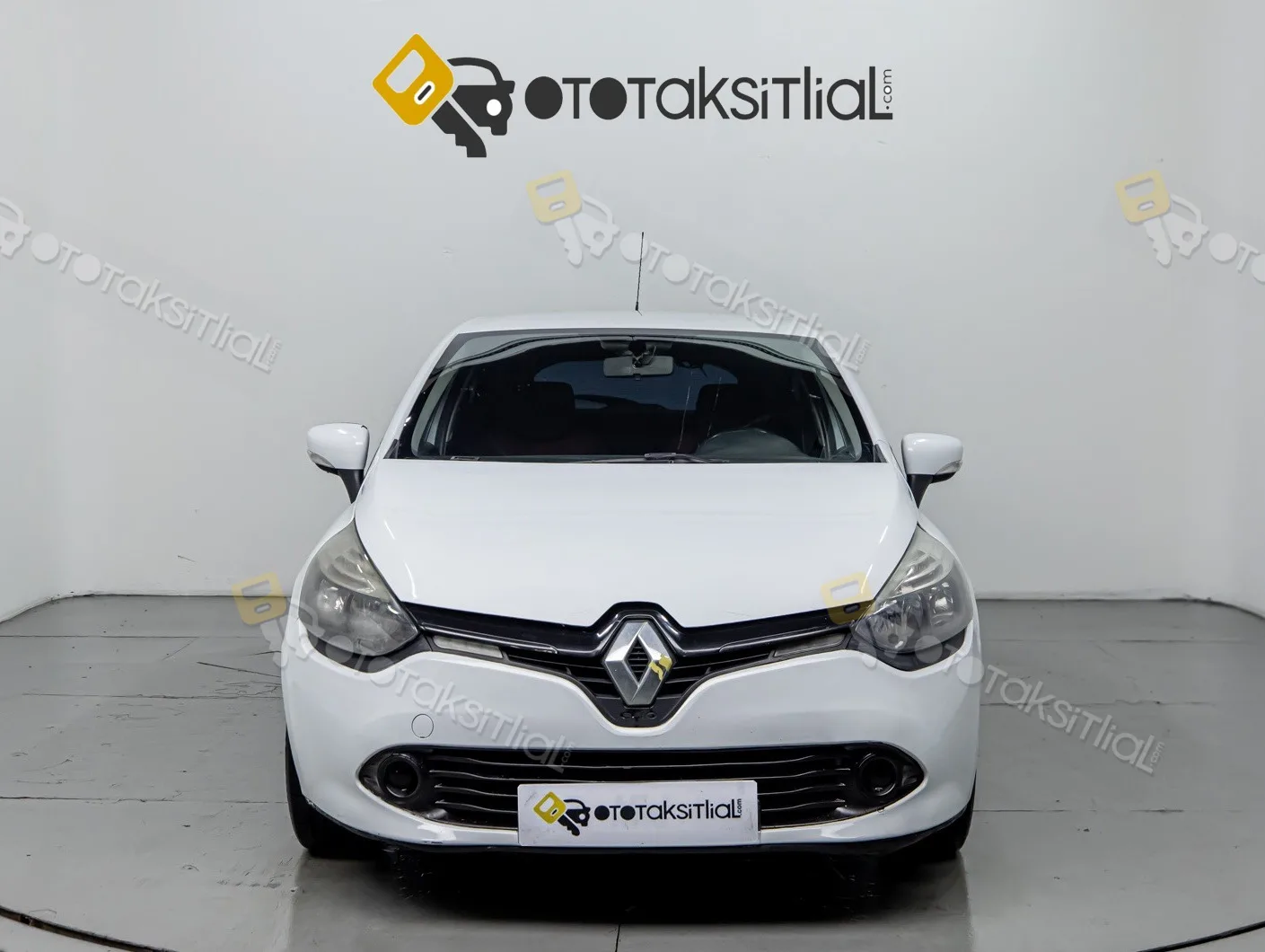 OTOTAKSİTLİAL'DAN 149.999₺ PEŞİNAT İLE 12-24-36 AY TAKSİT İMKANI RENAULT CLİO 2014